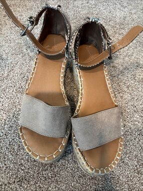 Universal Thread Taupe Suede Espadrille Ankle-Strap Sandals